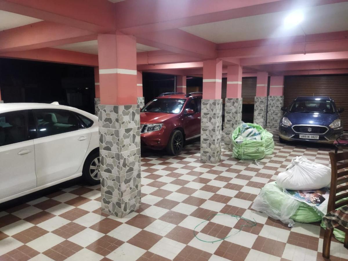 Hotel Nambrog Bomdila Экстерьер фото